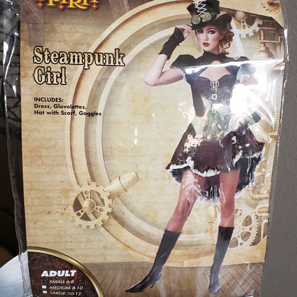 Women's Costume
